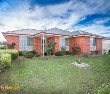 3/32-34 Charter Road East, Sunbury, VIC 3429 - Photo 3