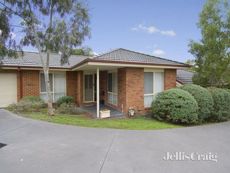 2/233 Nepean Street, Greensborough - Photo 4