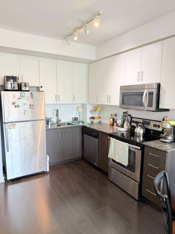 For Lease - 8 Fieldway Road Unit# 215, Toronto, Ontario - Photo 4