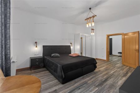 3 CAMERE ULTRACENTRAL | PARCARE SI GRADINA PROPRIE | TERASA INTERIOARA - Fotografie 4