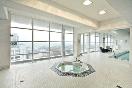 For Lease - 628 Fleet Street Unit# 420, Toronto, Ontario - Photo 4