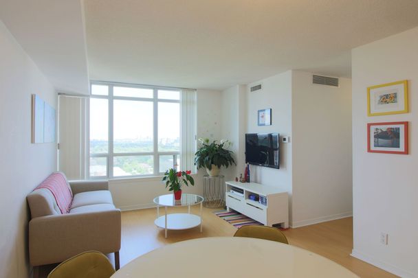For Lease - 8 Hillcrest Avenue Unit# 2210, Toronto, Ontario - Photo 1