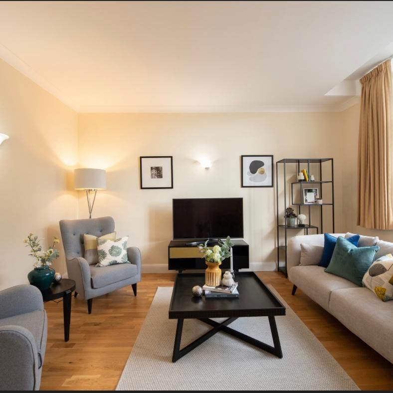 Forum Magnum Square, SE1, London - Photo 1