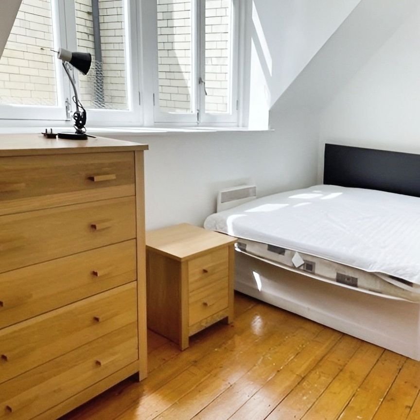 3 bedroom apartment to rent - Photo 1