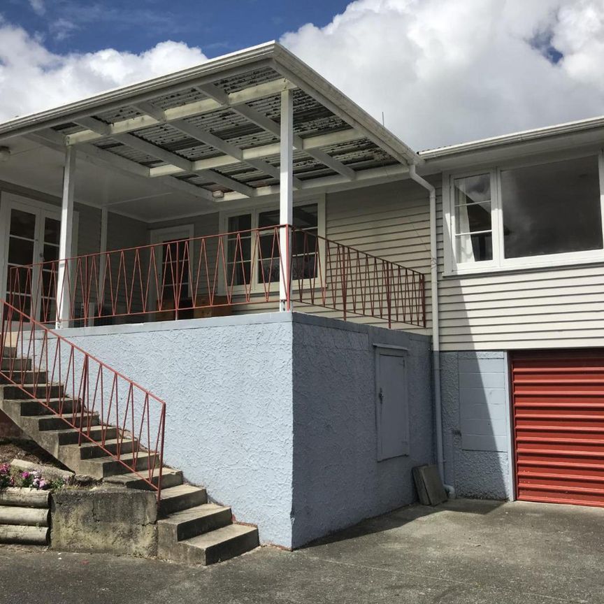 Convenience in Kensington - Photo 1