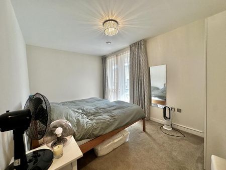 2 bedroom apartment to rent - Photo 3