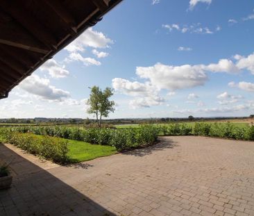 2 bedroom barn conversion to rent - Photo 2