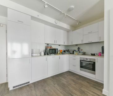 2 bedroom apartment - Photo 2