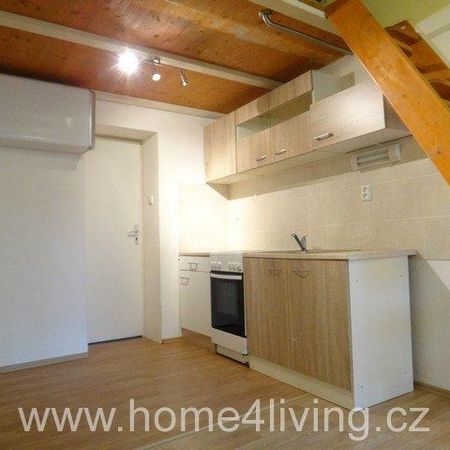 Pronájem bytu 1+1 42 m2 - Fotografie 3