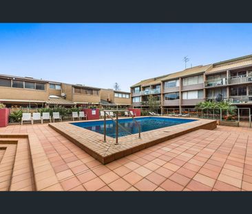 3/343-346 Beaconsfield Pde, St Kilda West, Vic 3182 - Photo 3