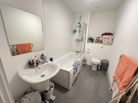 City Gate 2, Blantyre Street, Manchester, M15 - Photo 2