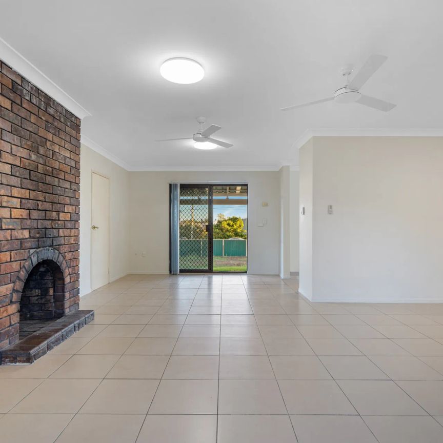 3 Sunset Street, Browns Plains. - Photo 1