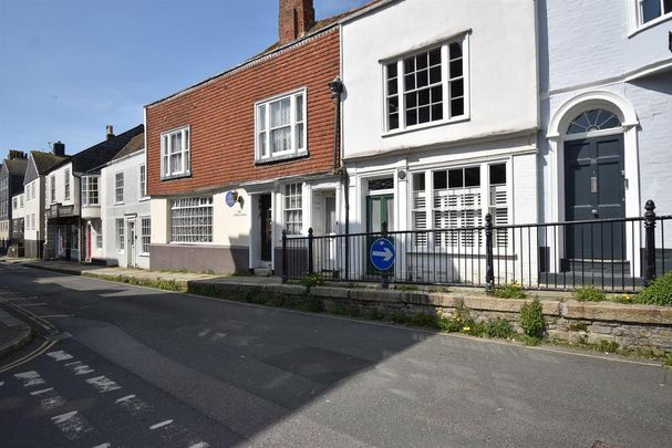 3 bedroom terraced house to rent - Photo 1