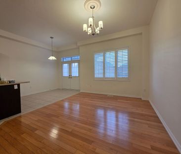 For Lease - 18 Palk Lane, Toronto, Ontario - Photo 2