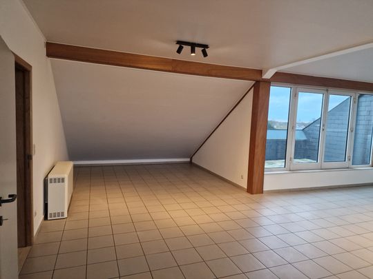 Zeer ruim Lichtrijk Penthouse van 160 m² (inclusief terrassen). - Photo 1