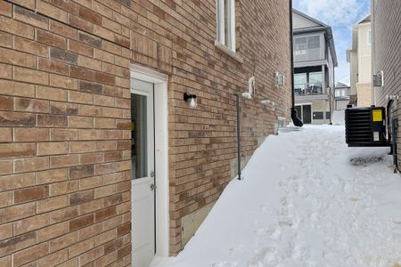 For Lease - 103 York Drive, Peterborough, Ontario - Photo 5