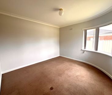 8 Chandler Road, Noble Park VIC 3174 - House For Rent | Domain - Photo 1