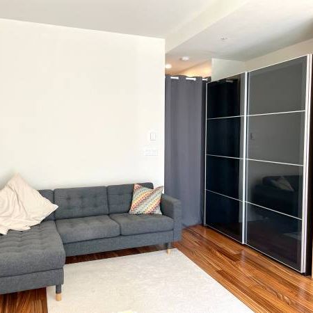 ALTO - on 1205 Howe Street (Studio with a den) - Photo 4