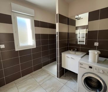 Location Appartement 2 pièces 43m² RODEZ 12000 - Photo 4
