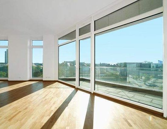 Wohnen am Wasser - Eleganz und Lebensqualität im Berliner Zentrum - Photo 1