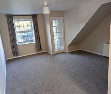 Old Farm, Leighton Buzzard, Pitstone - Photo 2