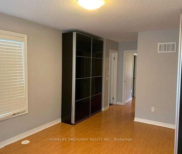 For Lease - 5 Toulouse Court, Markham, Ontario - Photo 4
