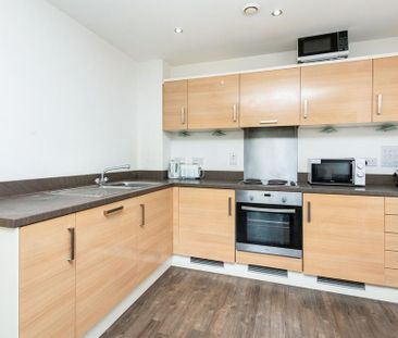 1 bedroom flat to rent - Photo 2