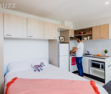 Studio Corner - Photo 3