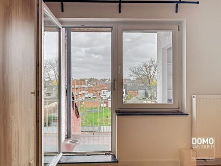 Appartement te huur - Foto 2