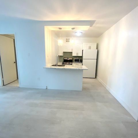 For Lease - 44 St Joseph Street Unit# 1108, Toronto, Ontario - Photo 1