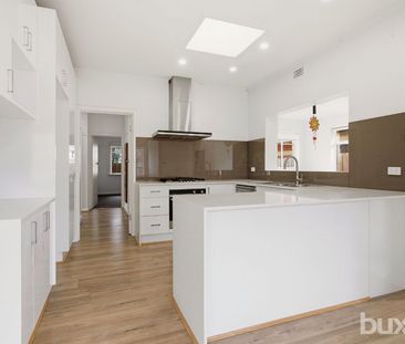 FULLY RENOVATED BEAUTY, JUST LISTED!! - Photo 3