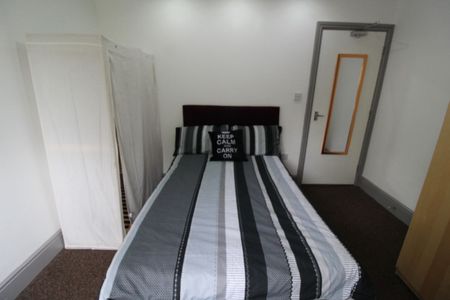 Fishergate Hill Flat, PRESTON, Lancashire PR1 8JB - Photo 4