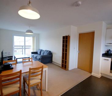 2 bedroom apartment to rent - Photo 3