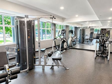 For Lease - 20 Orchid Place, Toronto, Ontario - Photo 5