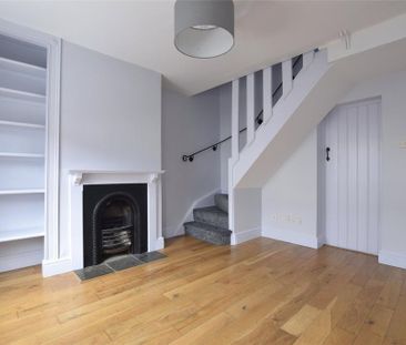 3 bedroom terraced house to rent - Photo 6