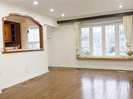 For Lease - 1028 Blairholm Avenue, Mississauga, Ontario - Photo 5