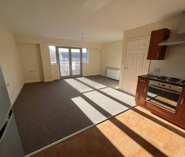 Fremington Court, Coventry, CV1 - Photo 3