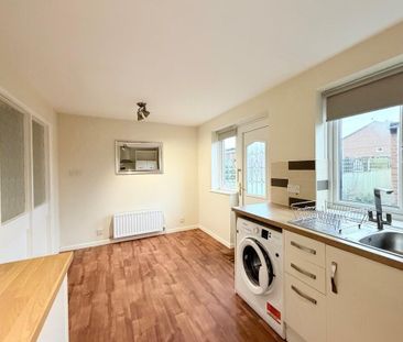 3 bedroom terraced house to rent - Photo 6