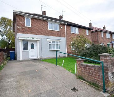 3 bedroom semi-detached house to rent - Photo 1