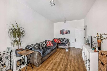 Lynton Road, London, W3 - Photo 5