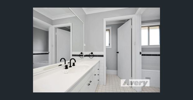 SPACIOUS MODERN RESIDENCE WITH DUAL DECKS & BUSH OUTLOOK - Photo 1