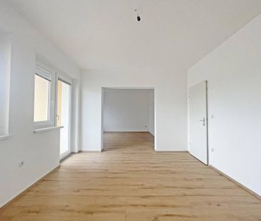 Großzügige Loggiawohnung mit 4 Zimmern in Harbach - Photo 2