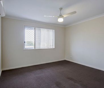 LARGE PRIVATE TOWNHOUSE WITH AIR-CONDITIONING! - Photo 2