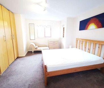 Williams Park, Longbenton, NE12 - Photo 2