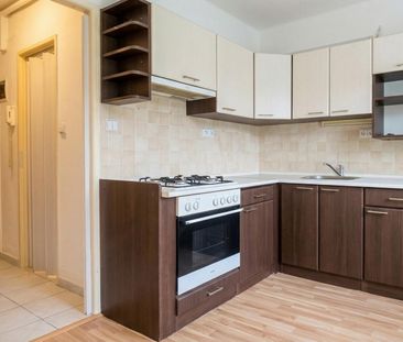 Pronájem bytu 2+1 52 m² - Photo 2