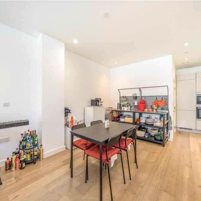 4 bedroom house to rent - Photo 1