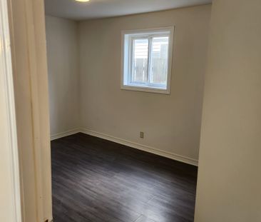 For Lease - 36 Merritt Street Unit# 1- Ground floor, St. Catharines... - Photo 2