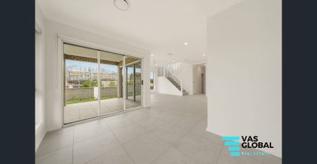 Brand New Family Home! - Photo 5