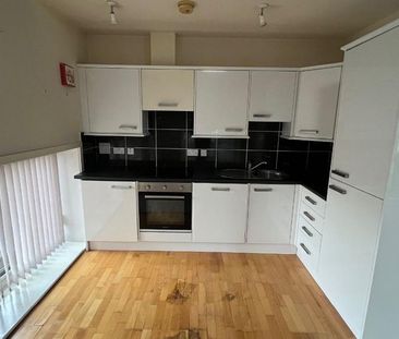 2 bedroom apartment to rent - Photo 2