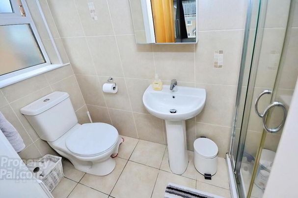 3 Mornington View, Lisburn, BT28 2WS - Photo 1